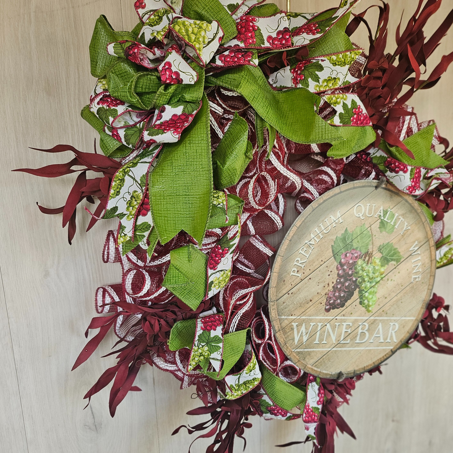 Wine Bar Wreath Grapes Decor